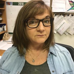 Meet your Posher, Dana